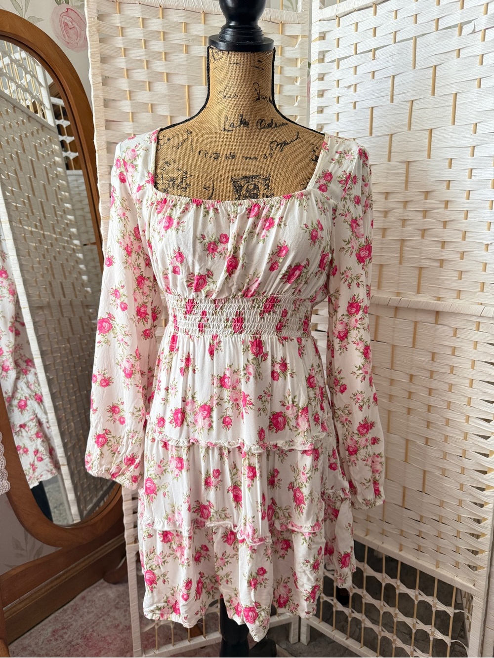 Floral Pink & White Tiered Long-Sleeve Dress
